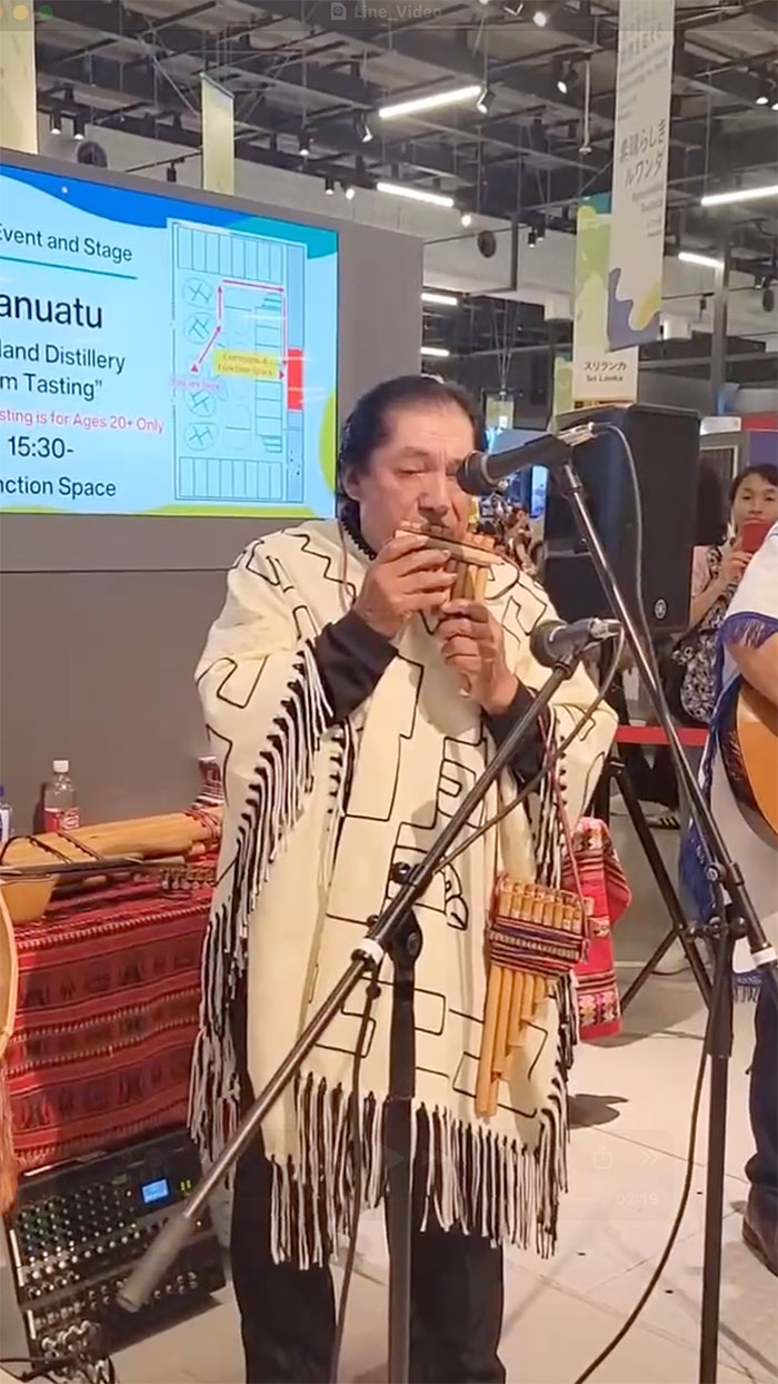 動画のサムネイル